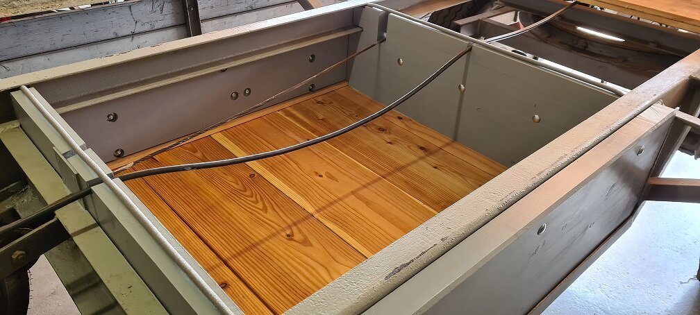 Neu gemachter Staukasten